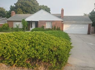2087 E Lincoln Ln, Holladay, UT 84124