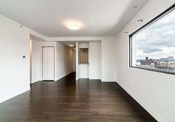 4th image of 607 W 161st St APT 10A