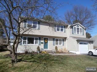 62 Grist Mill Rd, Wanaque, NJ 07465