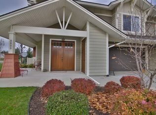 8800 N Avalanche Ln, Hayden Lake, ID 83835