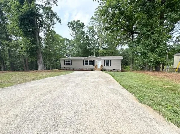5542 Sallee Dr, Oakwood, GA 30566