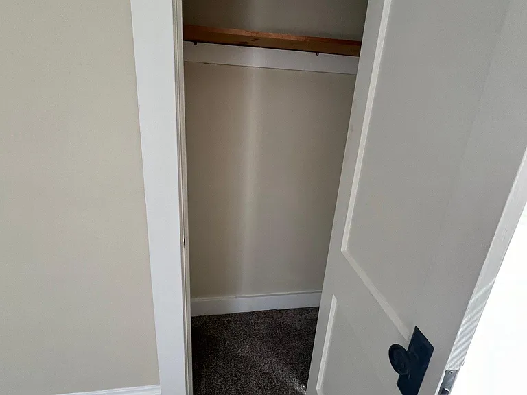 2402 Raspberry St #1 — Photo 10