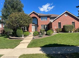 18815 Chestnut Ct, Mokena, IL