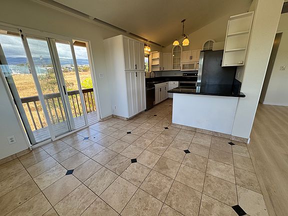 3rd image of 100 Alahele Pl #2
