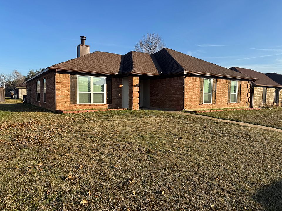 1st image of 503 Rose Rock Dr