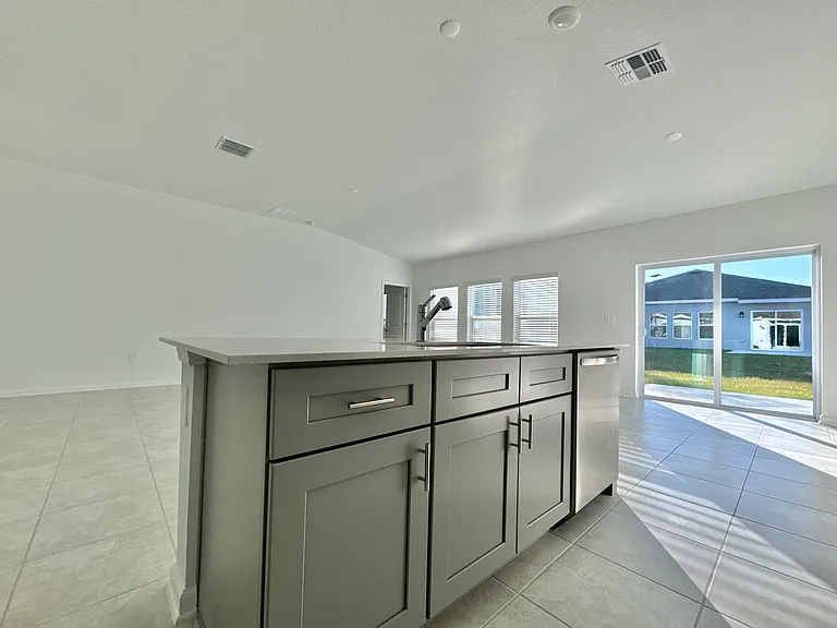 1612 Marksman Rd — Photo 14