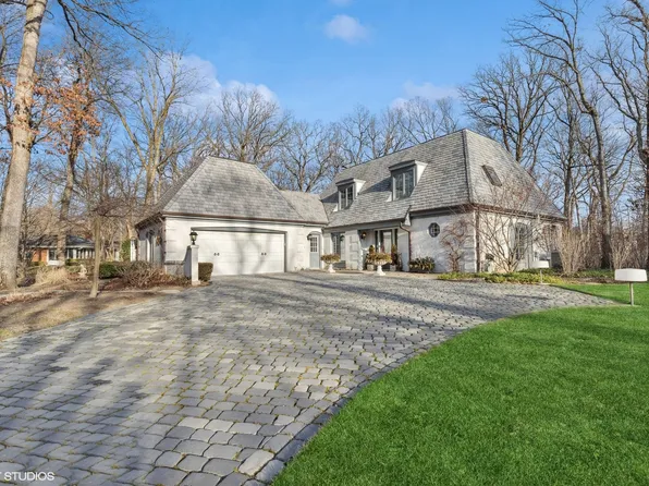 43 Lancaster Ln, Lincolnshire, IL 60069