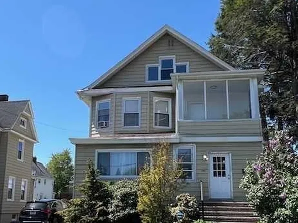 130 Franklin Ave, Hasbrouck Heights, NJ 07604