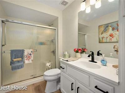 900 NE Blackwell Rd, Lees Summit, MO, 64086