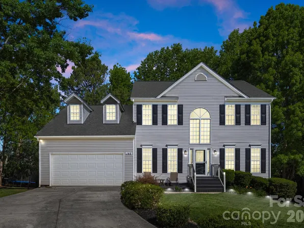 146 Comata Rd, Mooresville, NC 28117
