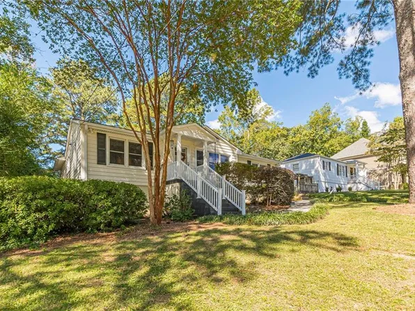 1714 Belle Isle Cir, Atlanta, GA 30329