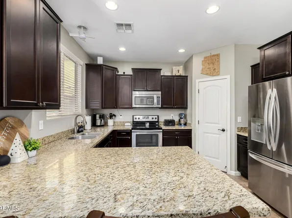 1368 S Ponderosa Drive, Gilbert, AZ 85296