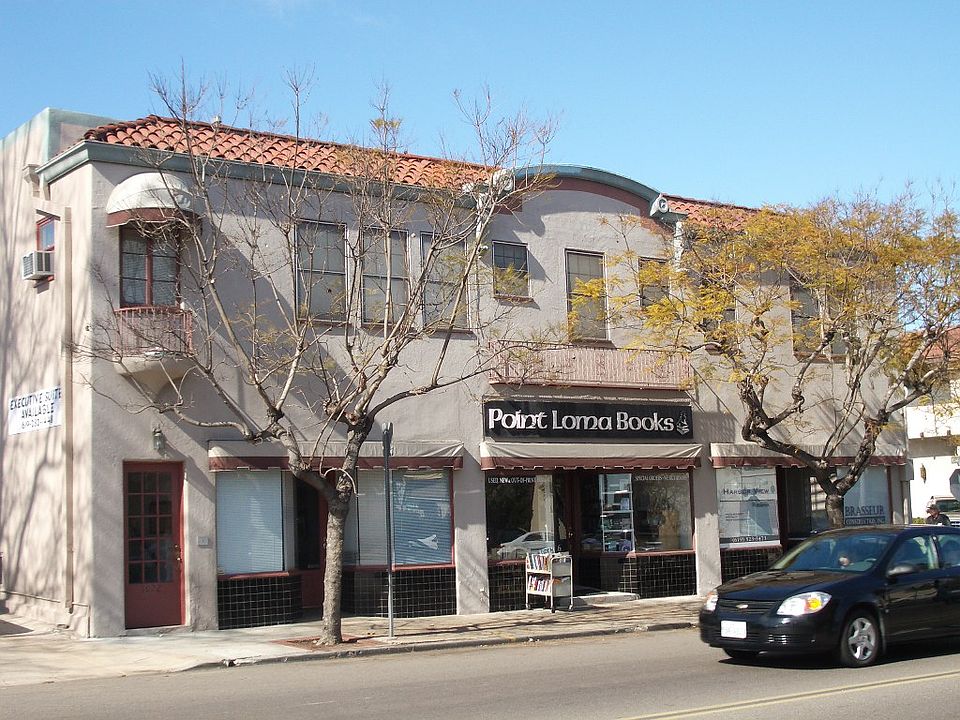 1st image of 1022 Rosecrans St APT 2