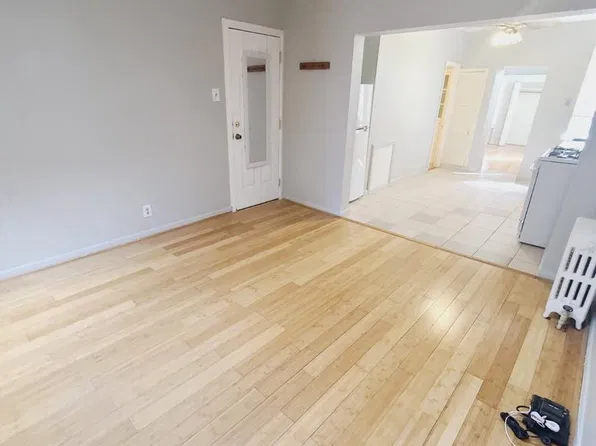 808 South St, Philadelphia, PA 19147