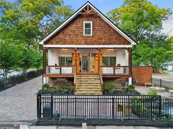 1060 McDaniel St SW, Atlanta, GA 30310