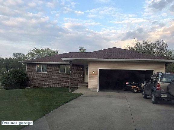 3rd image of 1702 S 2nd St