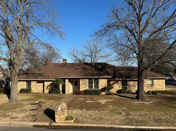 341 Azalea Dr, Sulphur Springs, TX 75482