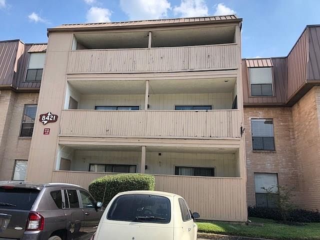1st image of 8421 Hearth Dr APT 32