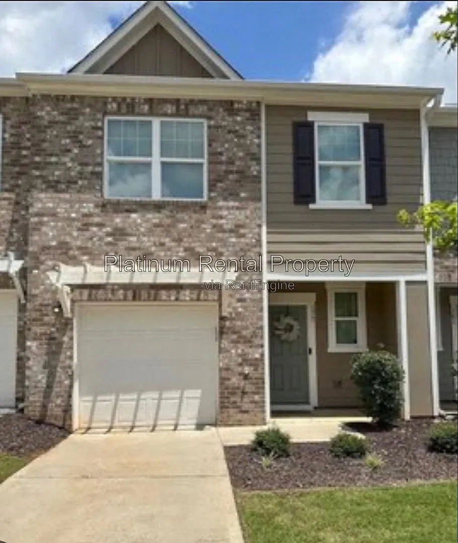 3 bed, 2.5 bath, 1488 sqft, $1,799 — Photo 1