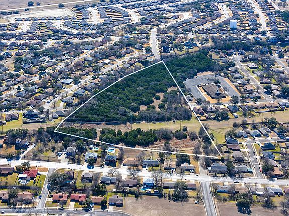 3rd image of Virginia Ave