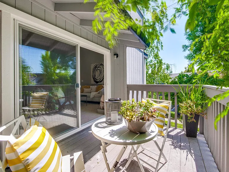 2258 Almaden Rd #B — Photo 33