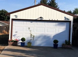 2414 Empire Dr B Studio, La Grande, OR 97850