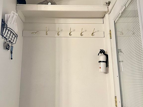 4th image of 1116 Carroll St