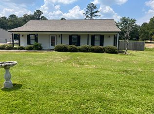 15 Bayberry Dr, Hattiesburg, MS 39402