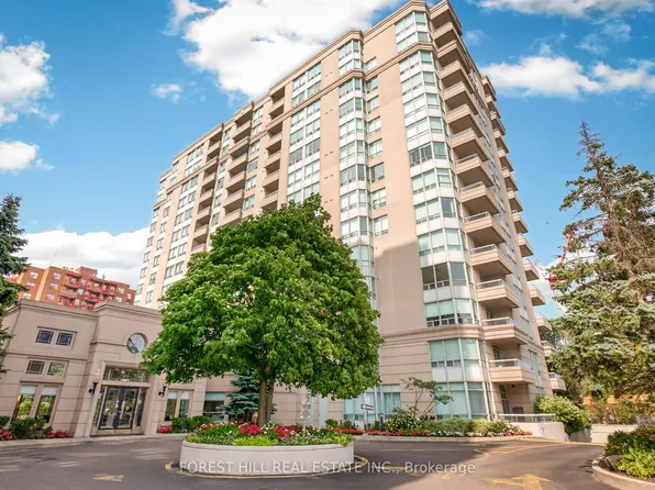 2 Covington Rd #1005, Toronto, ON M6A 3E2