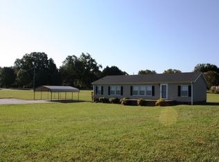 820 Highway 8, Pelzer, SC 29669