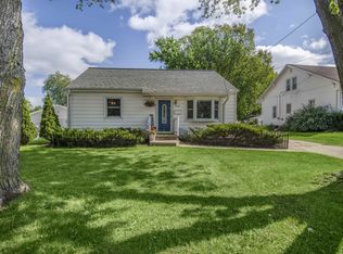 3619 S Webster Ave, Green Bay, WI 54301