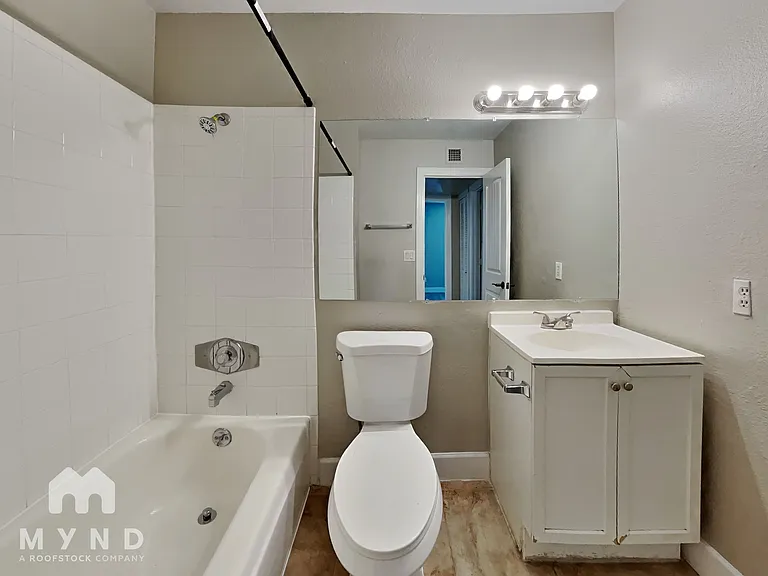 2132 W Glenrosa Ave #78B — Photo 15