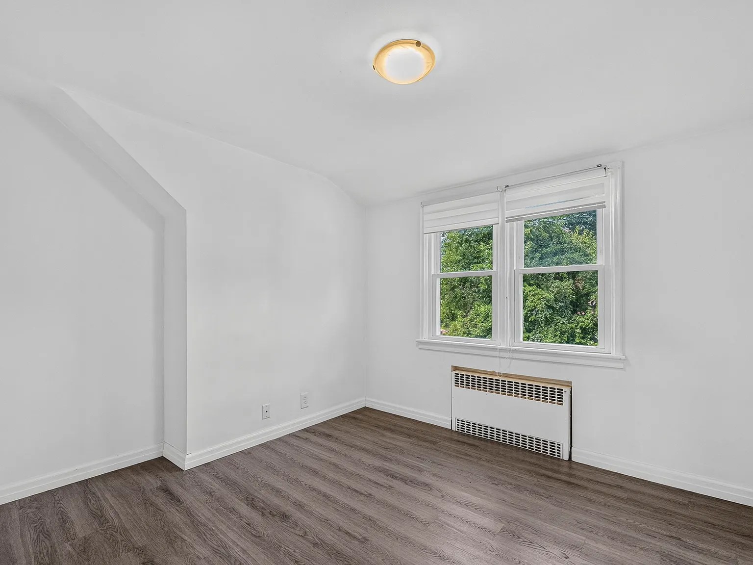 2 bed, $2,700 — Photo 2