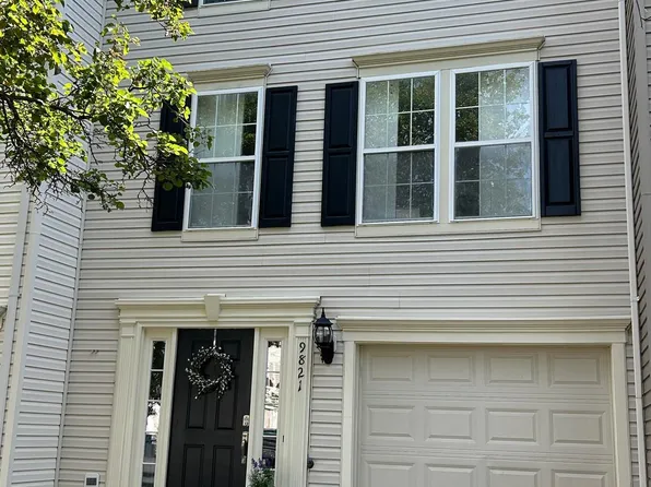9821 Bartley Ct, Fredericksburg, VA 22408