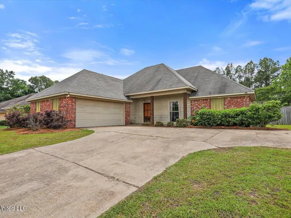 100 Britton Cir, Flowood, MS 39232