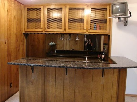 wet bar