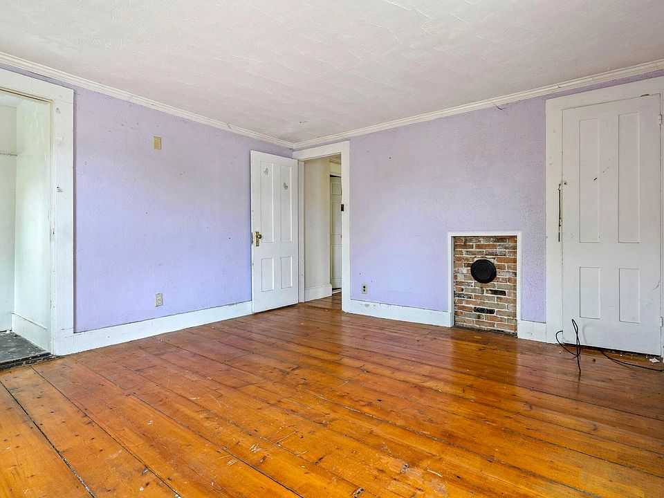 28th image of this home