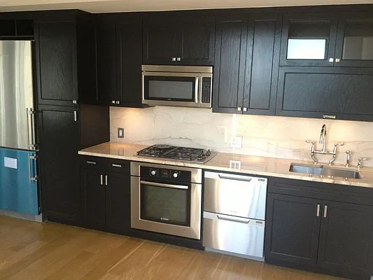 Rented by Graceful Realty LLC | media 36