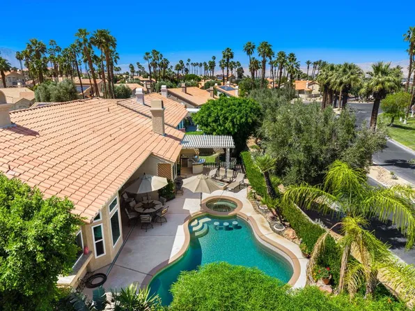 370 Links Dr, Palm Desert, CA 92211