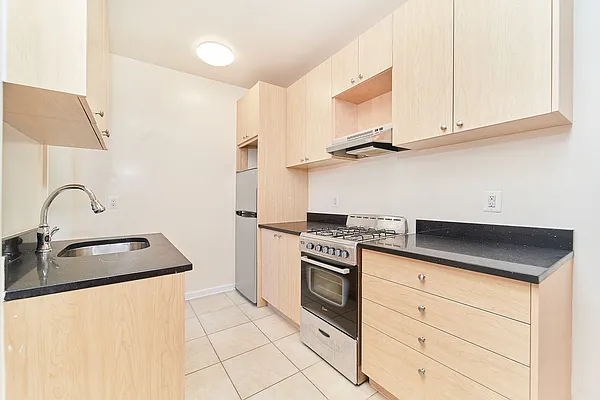 Rented by Living New York | media 9