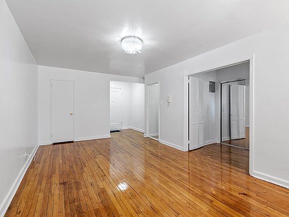 4th image of 12516 83rd Dr APT 4H