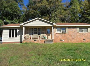 104 Pecan Dr, Greenwood, SC 29646