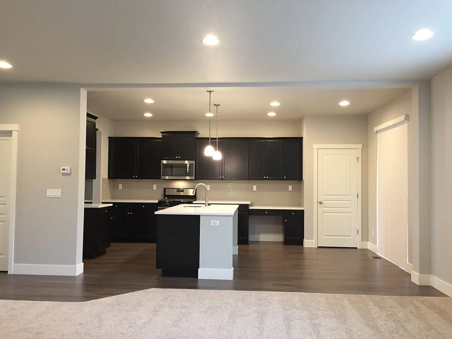 Beautiful 4 Bedroom | 3.5 Bathroom | Single Family Home | Located in Pohlman Woods Community — Photo 2