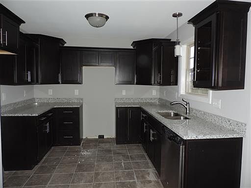 4th image of 8 Hazelwood Ct Lot 8