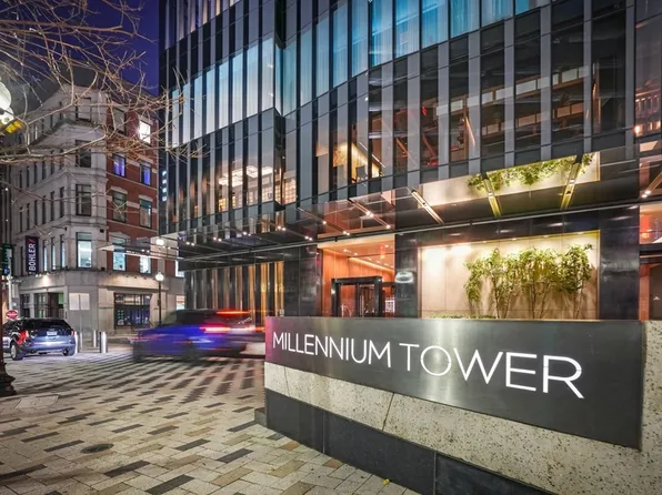 1 Franklin St Unit 1402, Boston, MA 02110