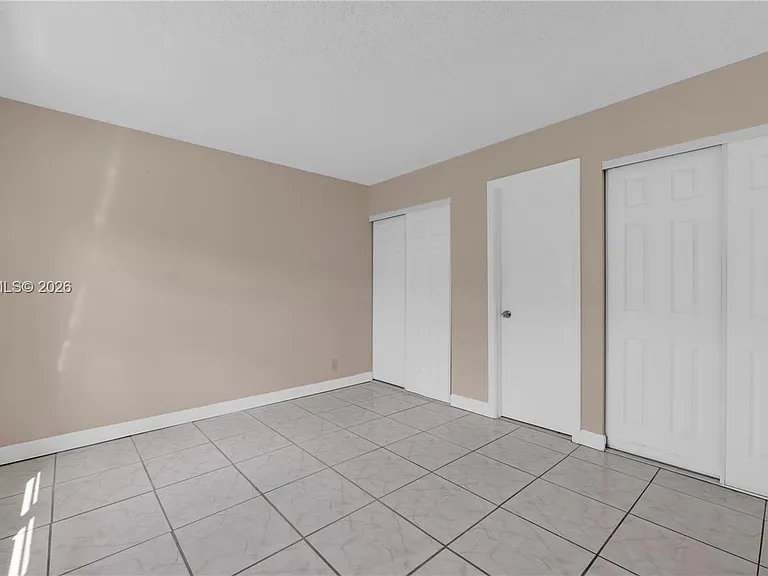 9964 Twin Lakes Dr #35-B — Photo 27