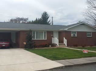 110 Trenton St, Petersburg, WV