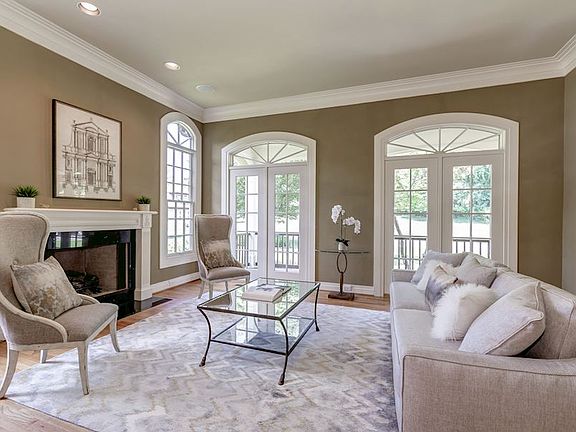 Living Room with 10 ft. Ceilings
