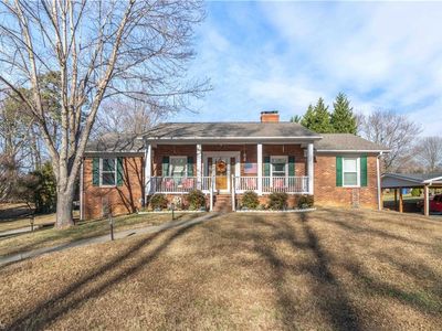 110 Linville Springs Rd, Kernersville, NC, 27284