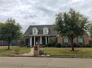 912 Lands End Cv, Hewitt, TX 76643